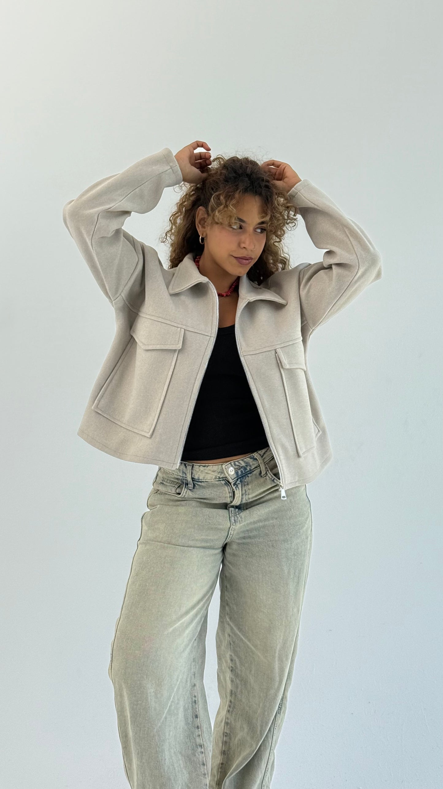 Aveline Cropped Jacket - Beige