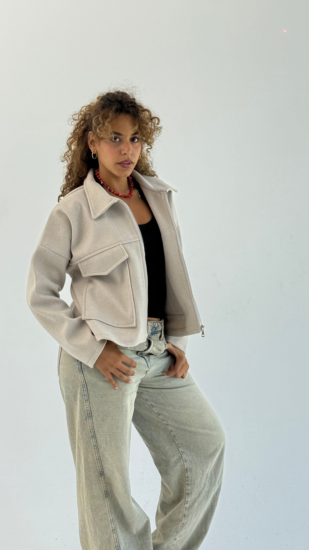 Aveline Cropped Jacket - Beige