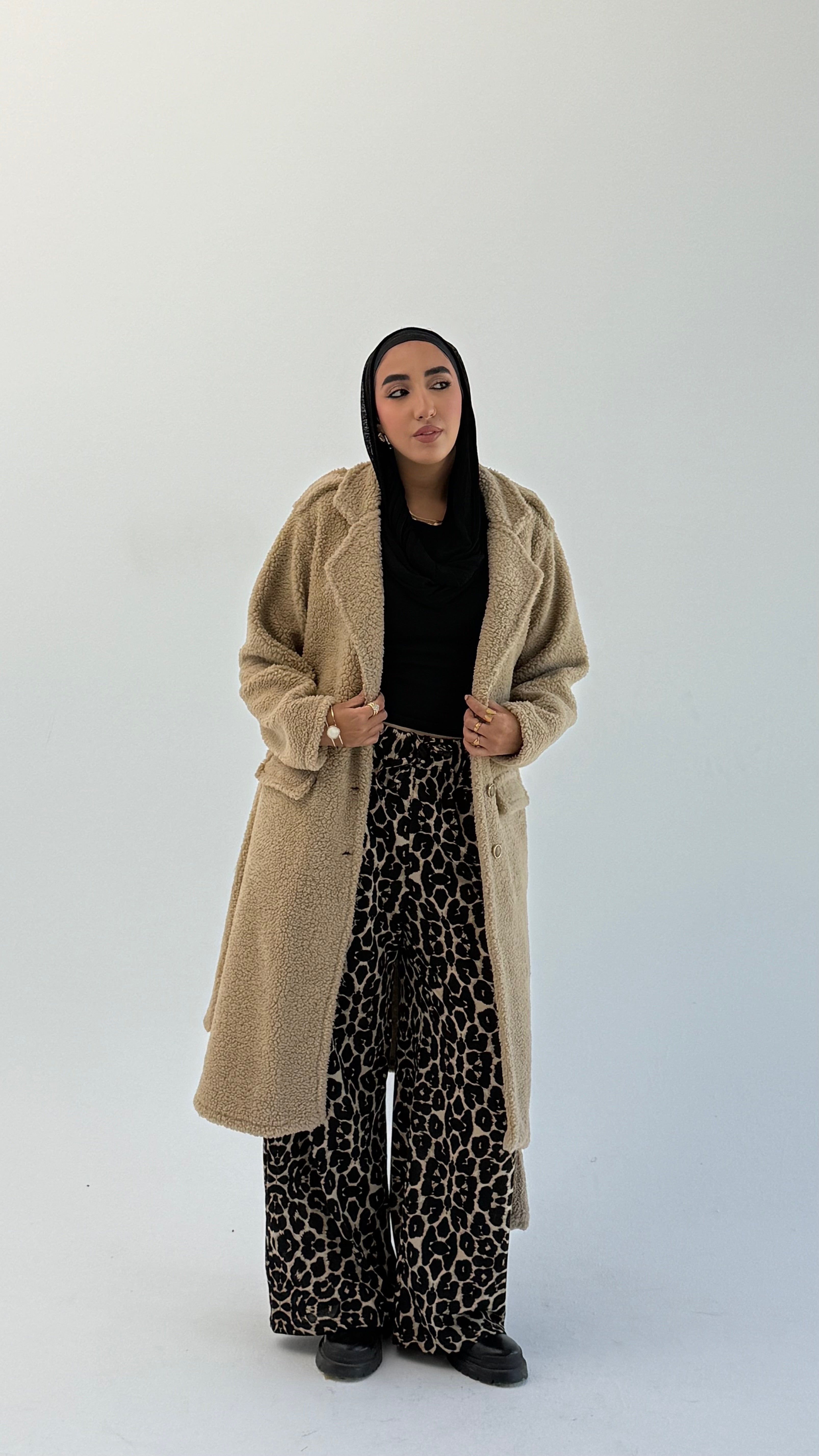 Fluffy Dream Coat - Biege