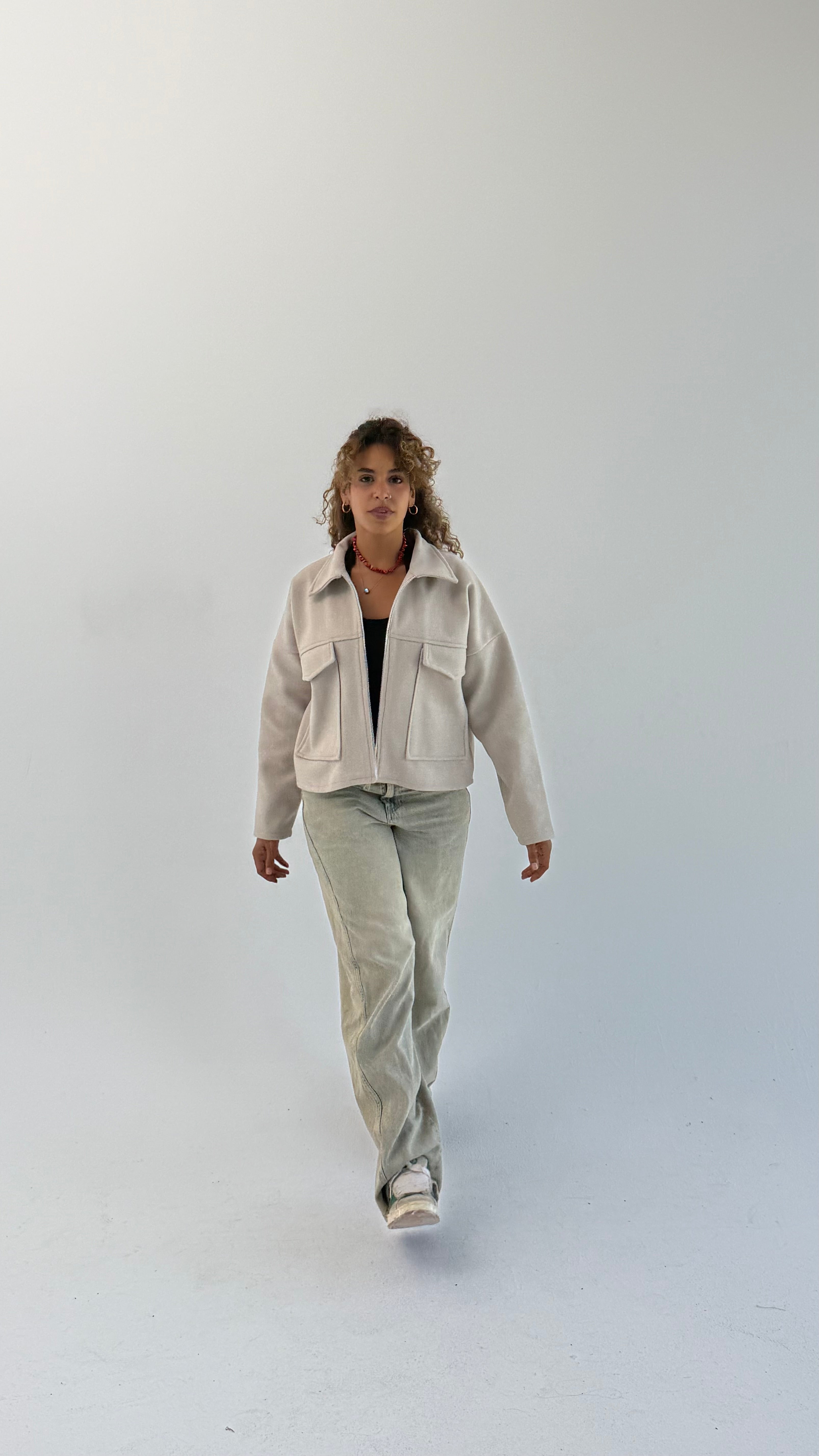 Aveline Cropped Jacket - Beige