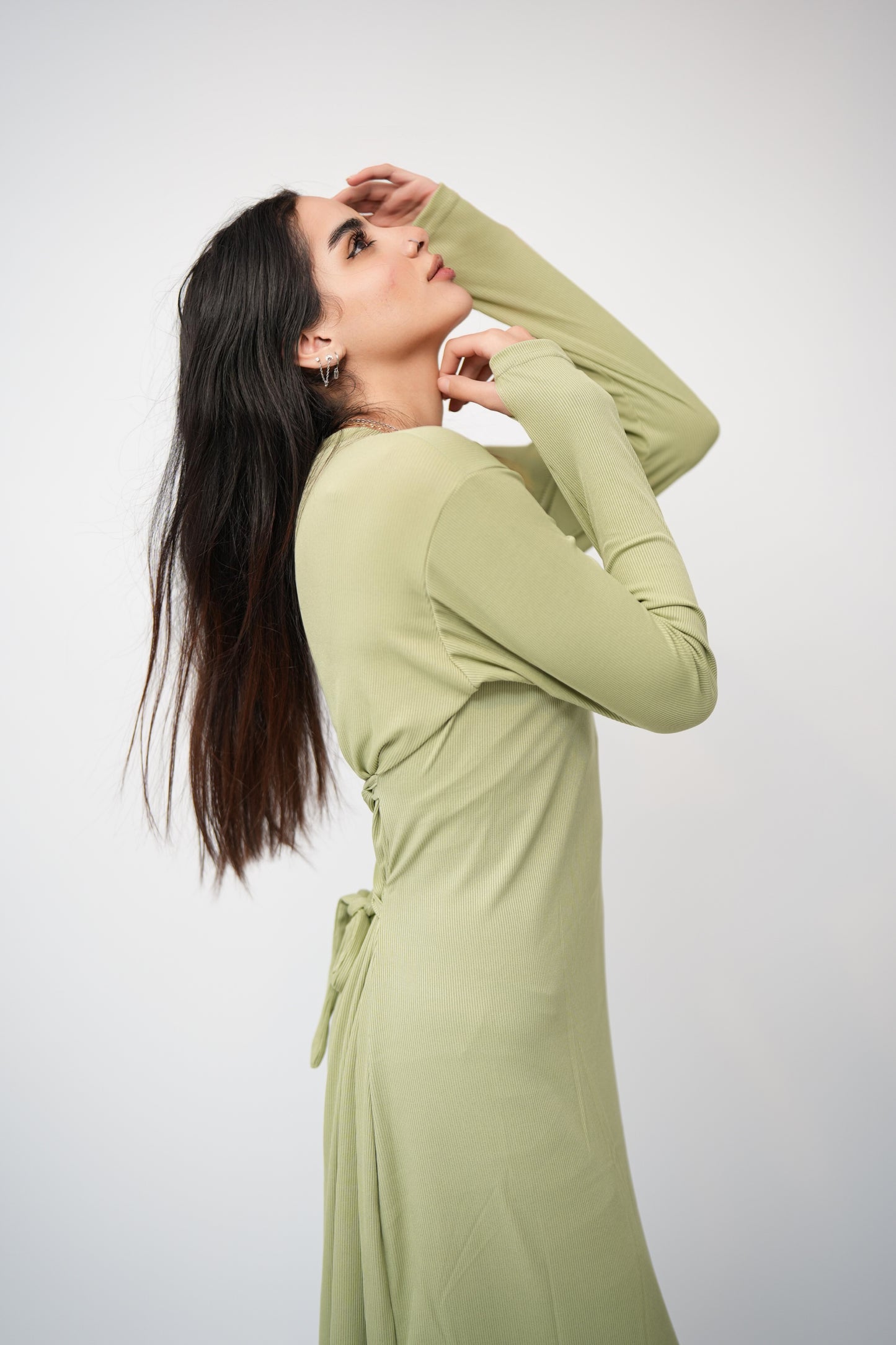 Long sleeves basic dress