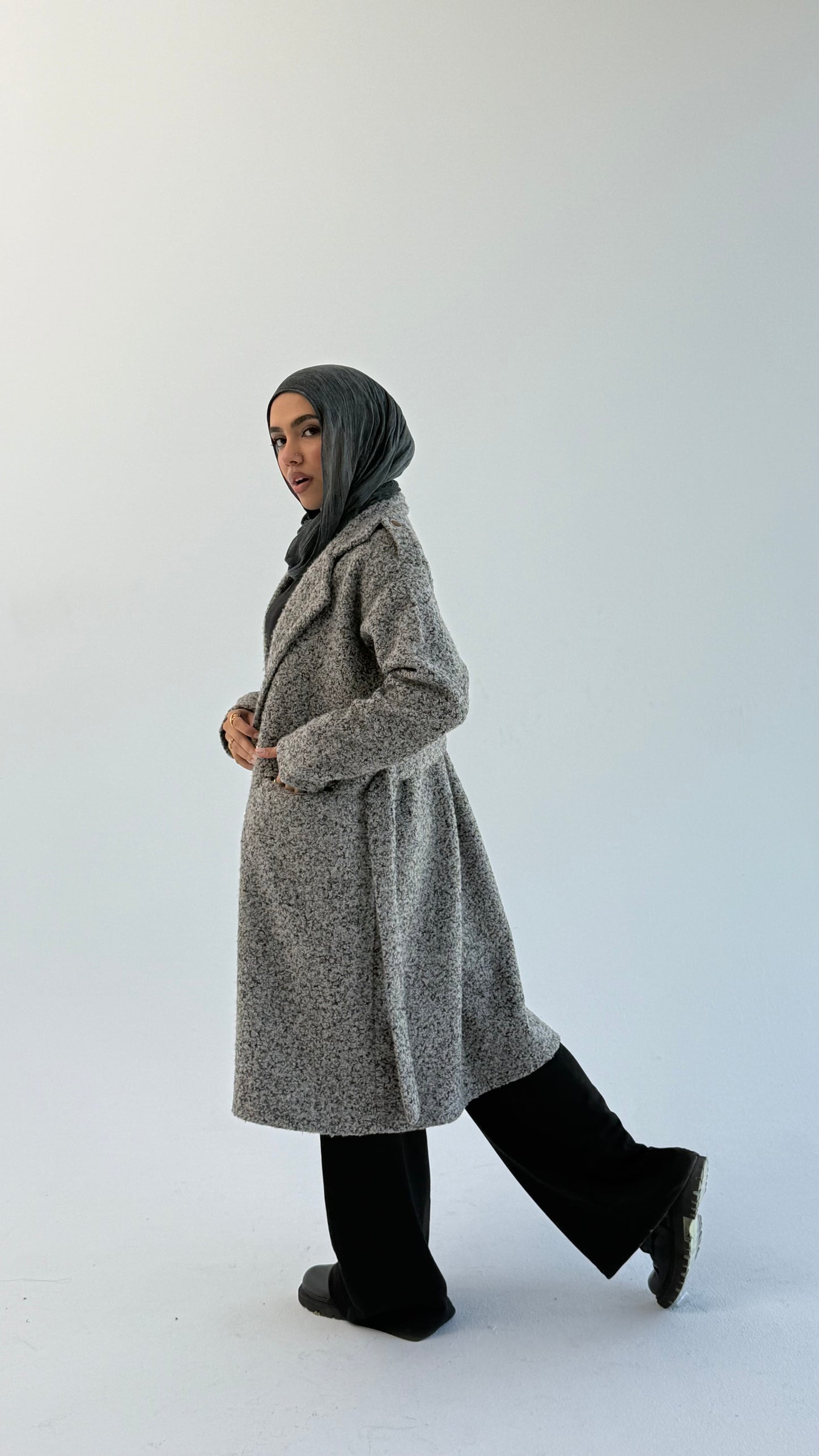 Fluffy Dream Coat - Gray