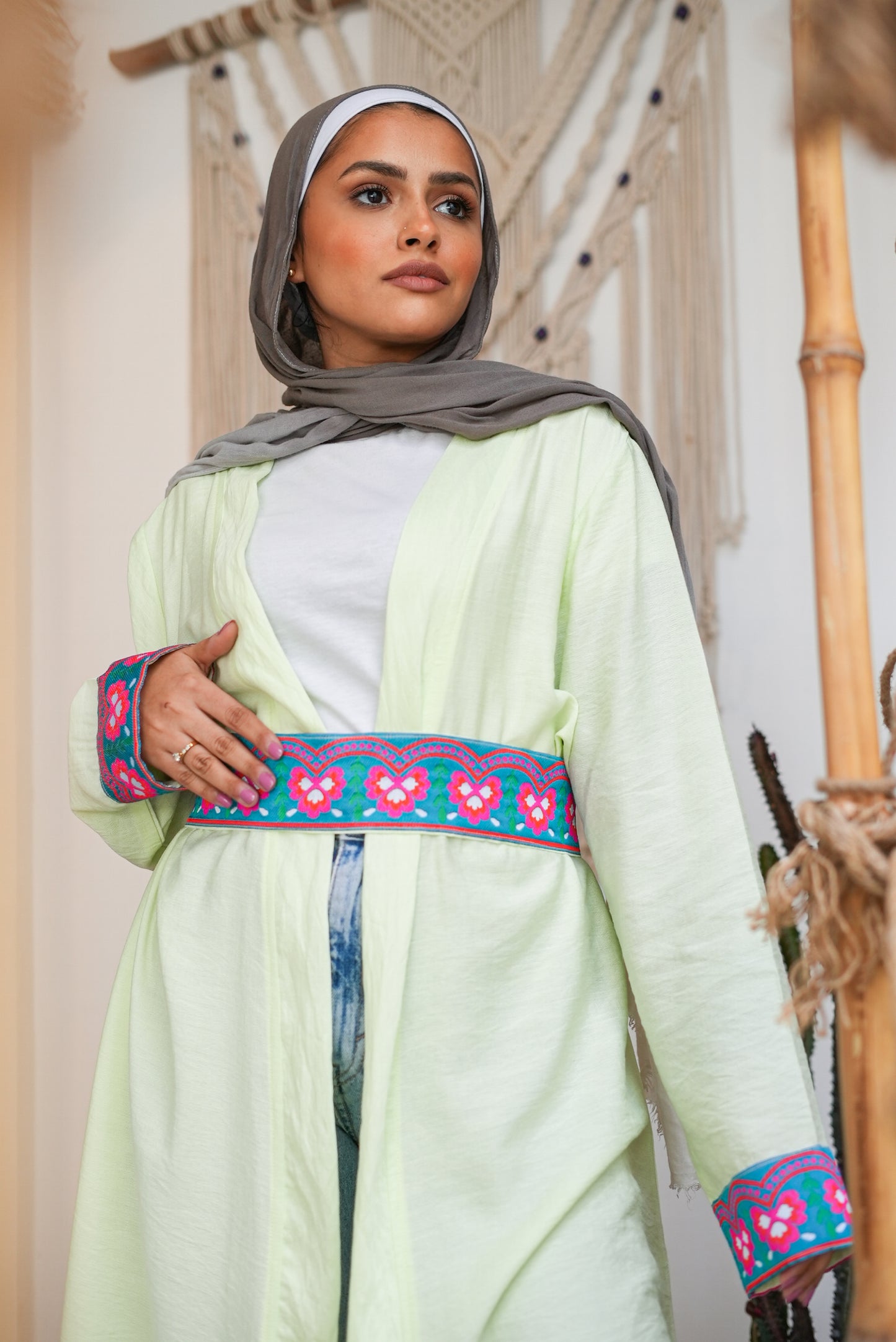 zahra linen kaftan