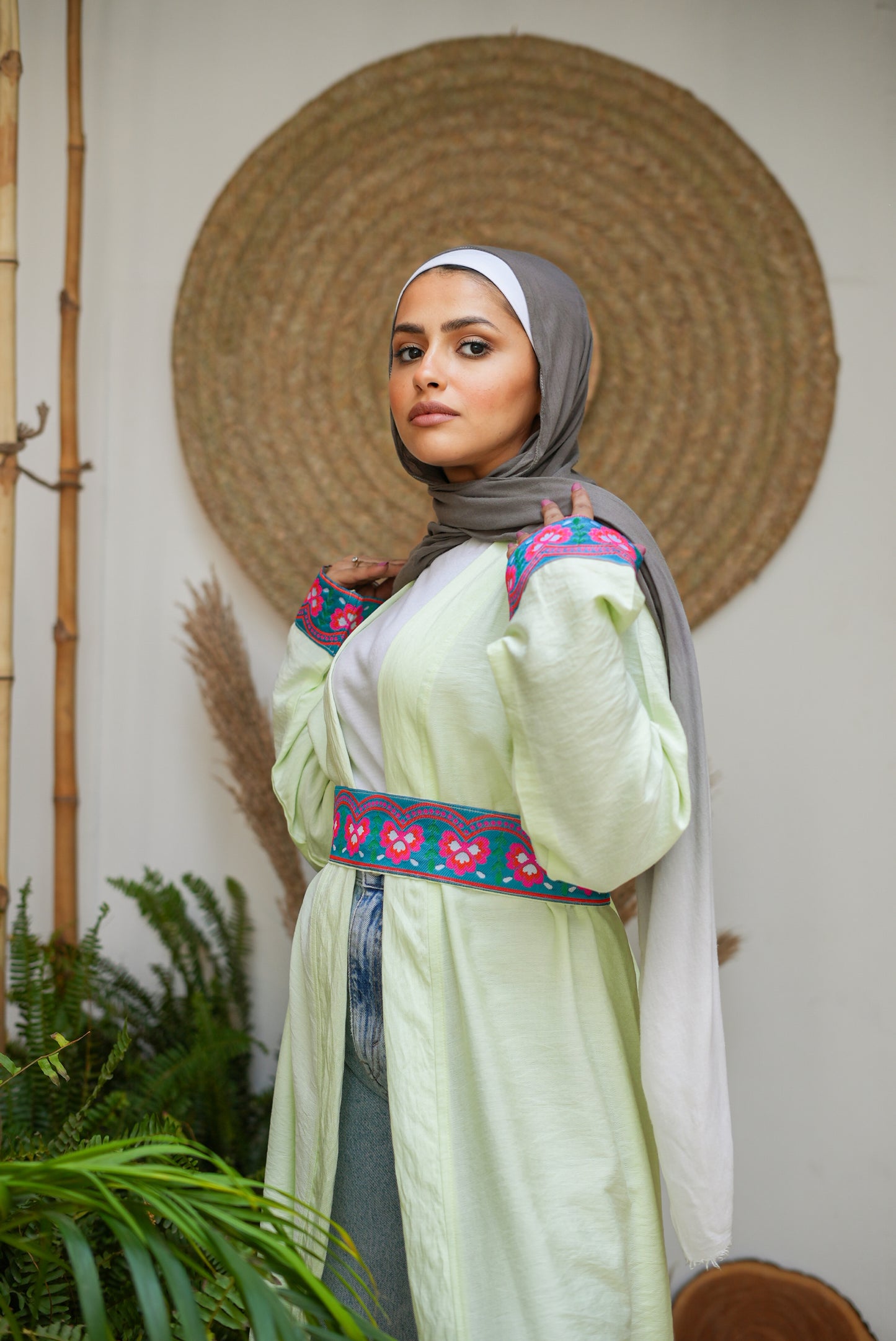 zahra linen kaftan