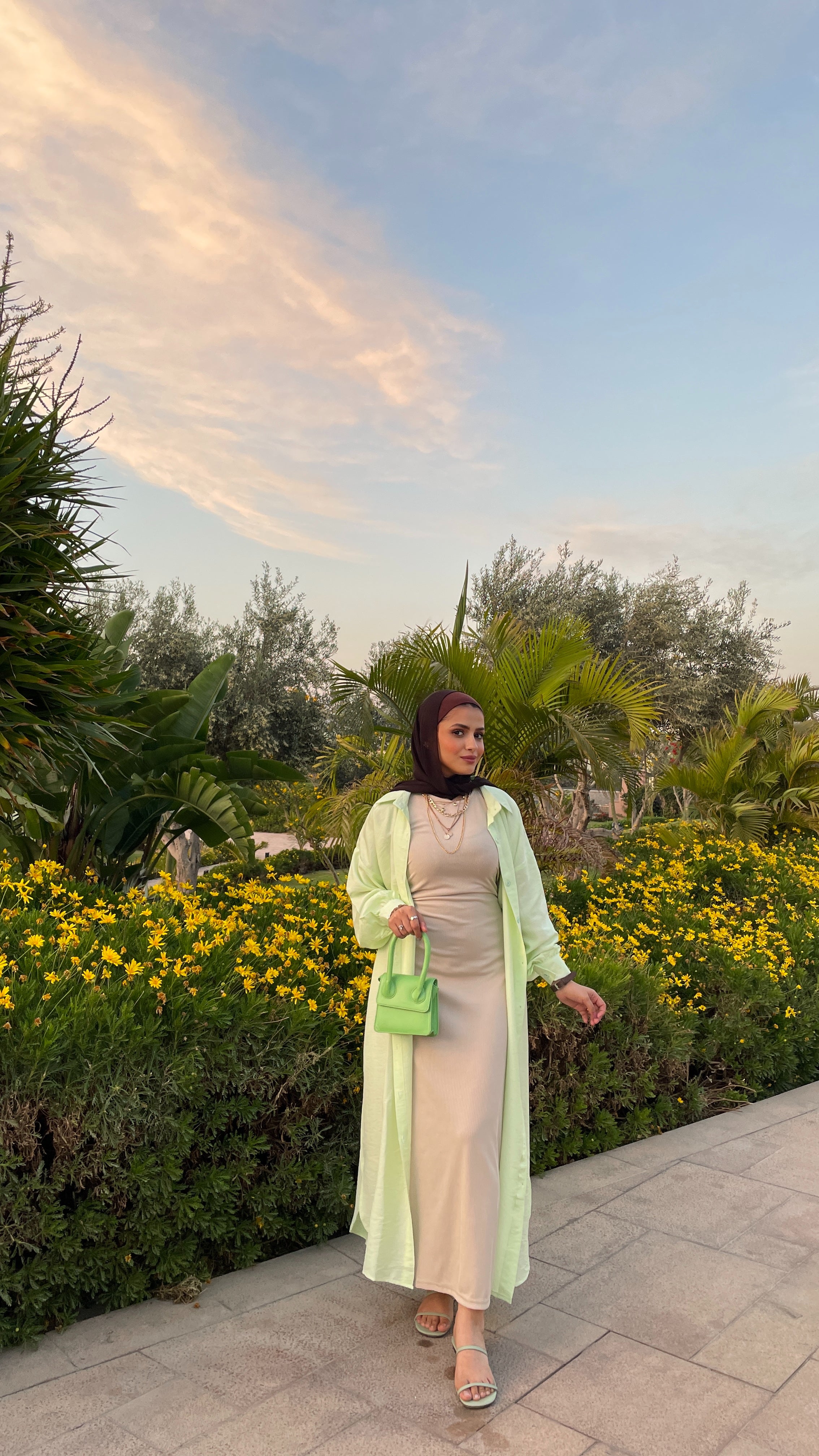 Short sleeves basic dress